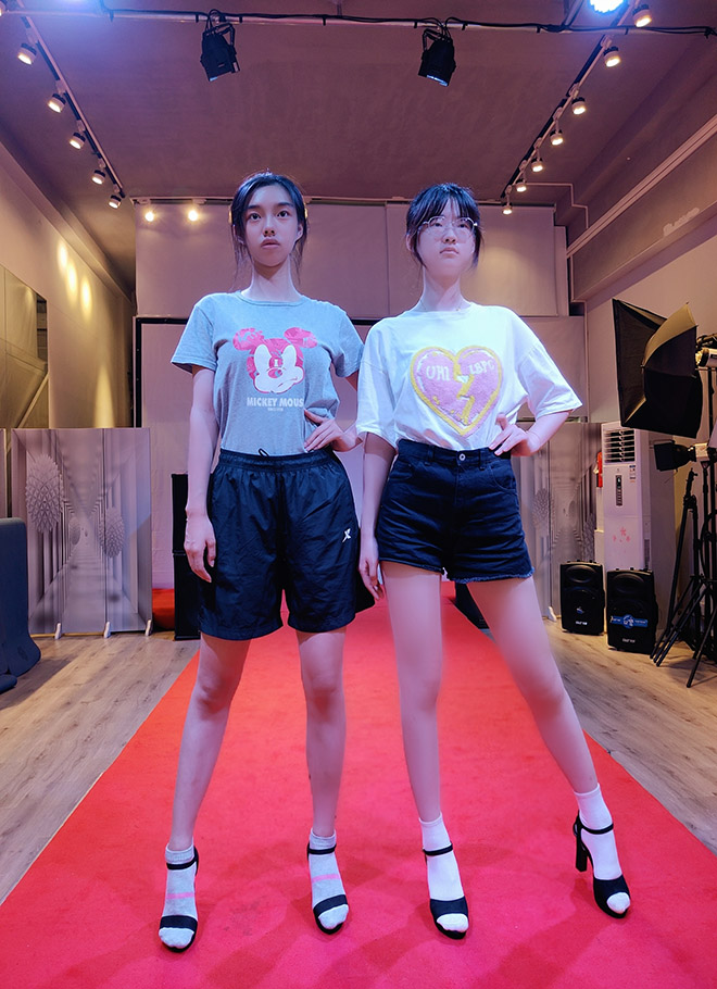 羽翼國際暑期模特培訓(xùn)班開課了，學(xué)員們陸續(xù)歸位曬圖
