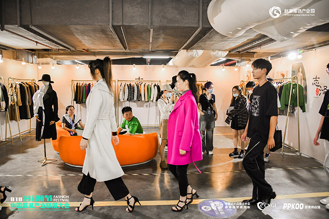 818HI潮節(jié) 中國服裝產(chǎn)業(yè)聯(lián)展大會 國際時裝秀模特
